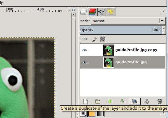 Create a duplicate layer in GIMP